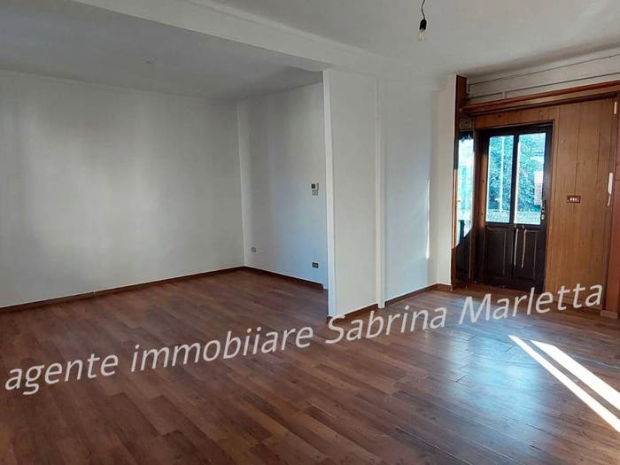 Appartamento trilocale in vendita in Via Roma, Piossasco