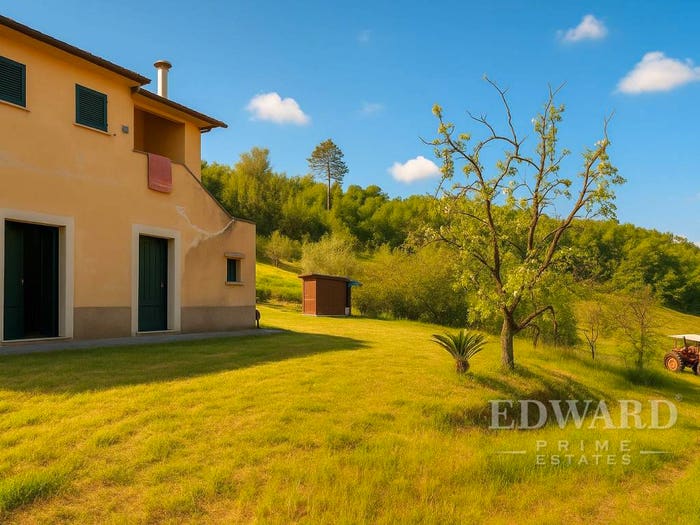 Casa con 6 locali in vendita in Località Montebamboli, Massa Marittima