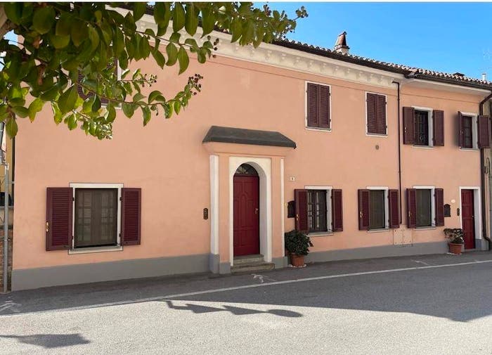 Casa con 6 locali in vendita in Via Sineo, Centro, Roddi