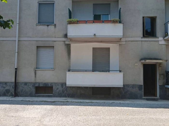 Appartamento trilocale in vendita in Via Achille Grandi, Centro, Lentate sul Seveso