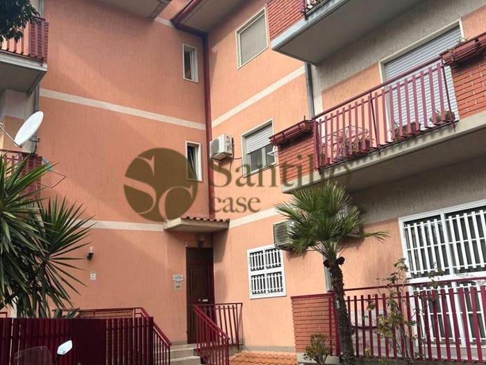 Casa con 6 locali in vendita in Via del Fasano, San Giovanni Galermo, Catania