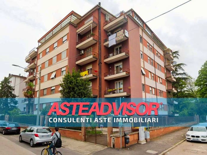 Appartamento con 5 locali in vendita in Via Orlando Zanchini, Parco della Resistenza, Forlì