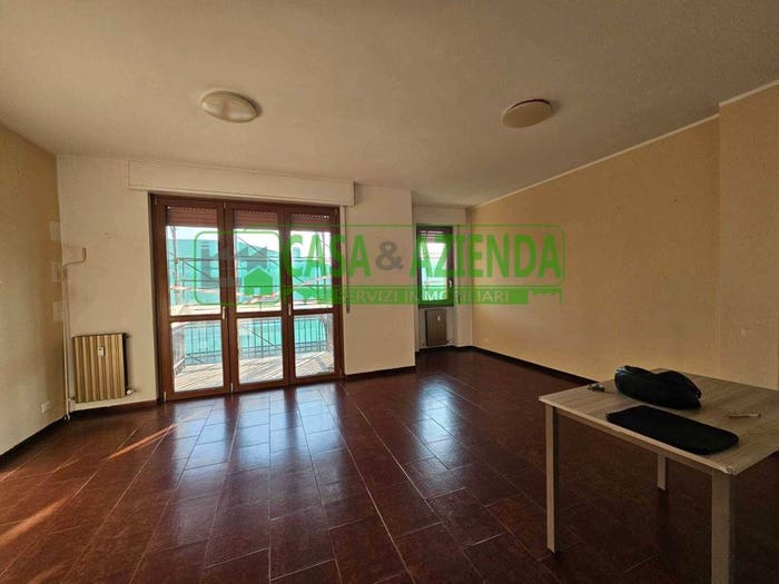 Appartamento trilocale in vendita in Via Alessandro Volta, Bellinzago Lombardo