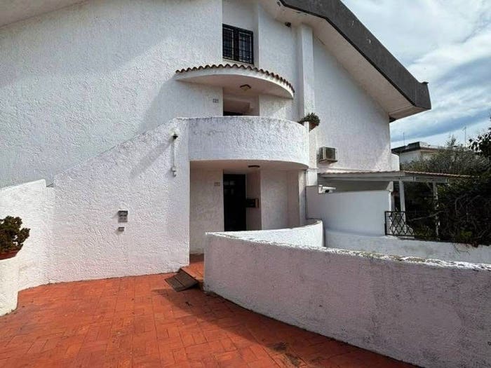 Appartamento bilocale in vendita in Via Ariccia, Cerenova, Cerveteri