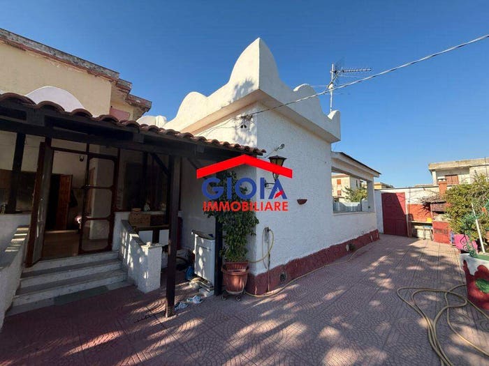 Casa quadrilocale in vendita in Viale Galia, Bagnara Destra Volturno, Castel Volturno
