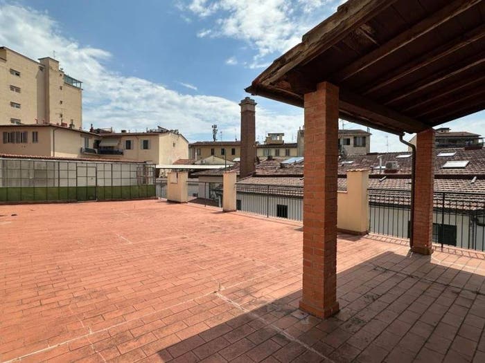 Appartamento trilocale in vendita in Piazza di San Iacopino, Porta al Prato San Jacopino, Firenze