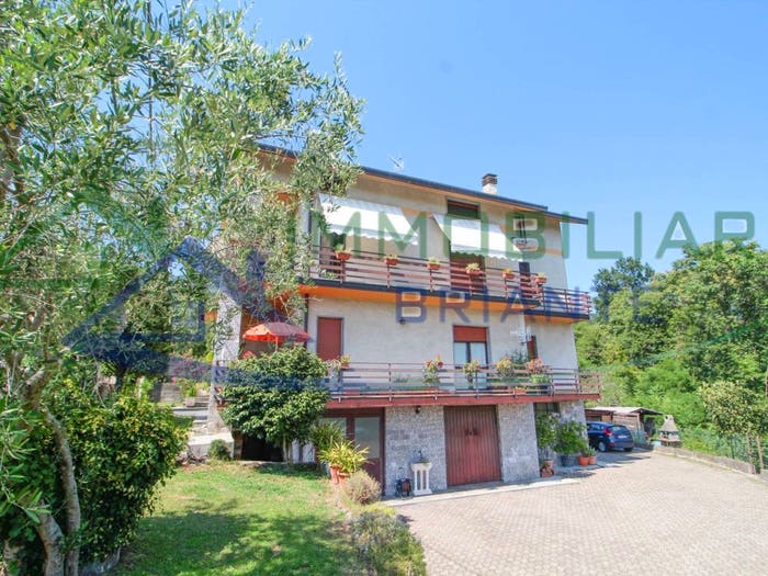 Casa quadrilocale in vendita in Via San Quirico, Brenta