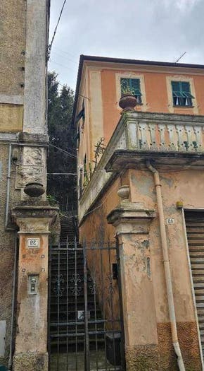 Appartamento trilocale in vendita in Via B Cairoli, Centro, Sori