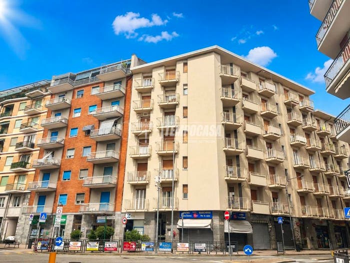 Appartamento bilocale in vendita in Via Roma, Centro, Orbassano