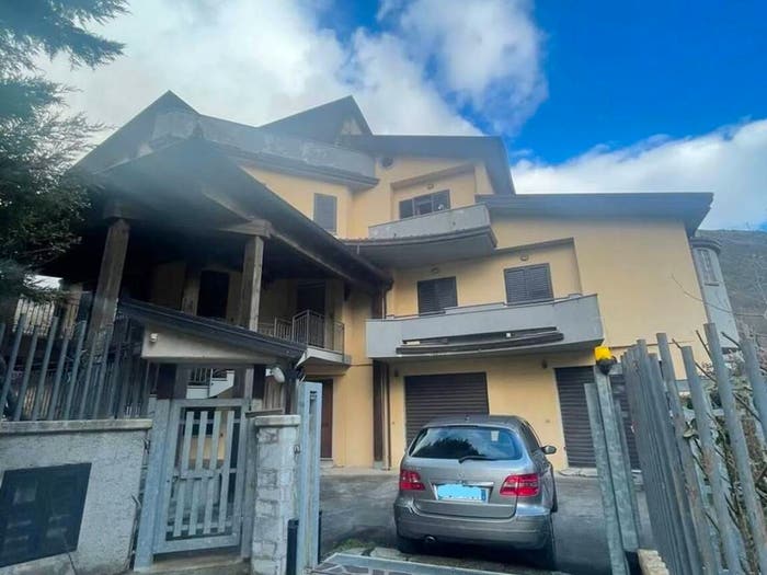 Casa con 6 locali in vendita in Contrada Montegaldo, Montegaldo, Lauria
