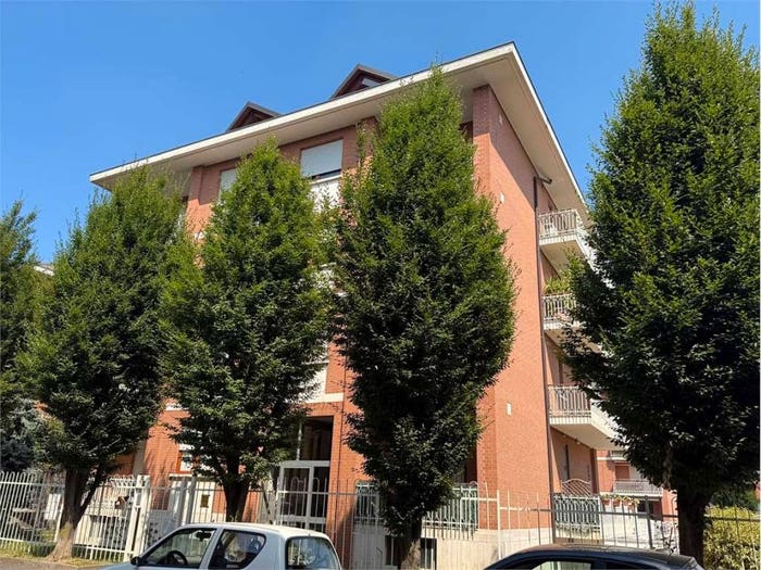 Appartamento quadrilocale in vendita in Via Cesare Battisti, Centro, Ciriè