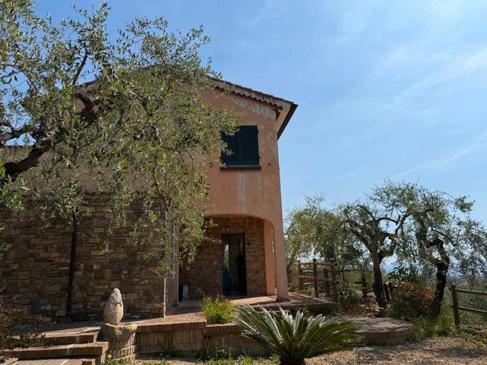 Casa con 5 locali in vendita in Via Ludovico Antonio Muratori, Muratori, Diano Marina