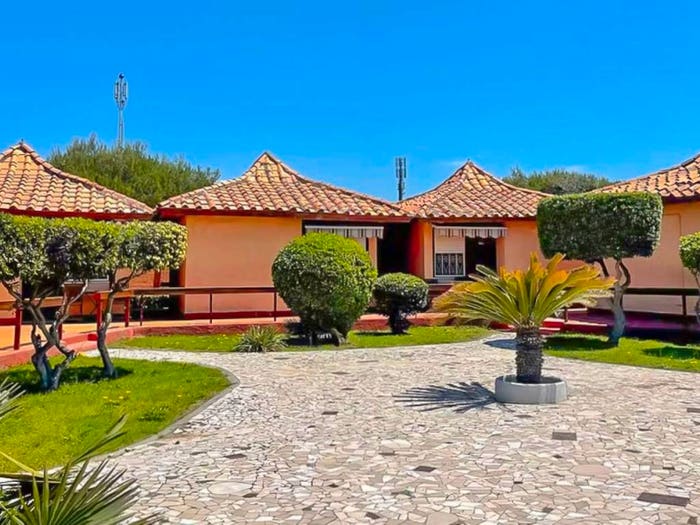 Casa con 6 locali in vendita in lungomare degli Ardeatini, Marina di Ardea, Ardea