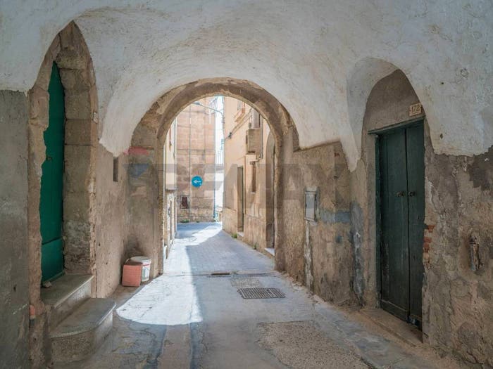 Casa con 6 locali in vendita in Via Mercato, Centro, Enna