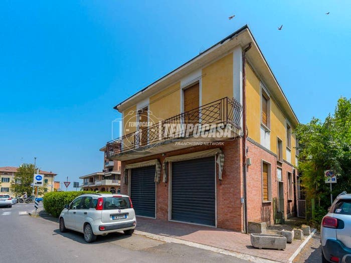 Casa con 6 locali in vendita in Via Fossa, Magreta, Formigine