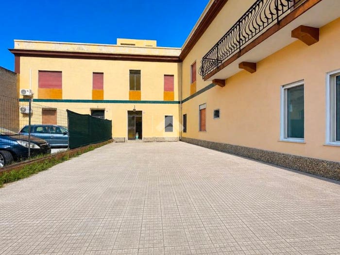 Appartamento con 6 locali in vendita in Via maio mariano, Centro, Milazzo
