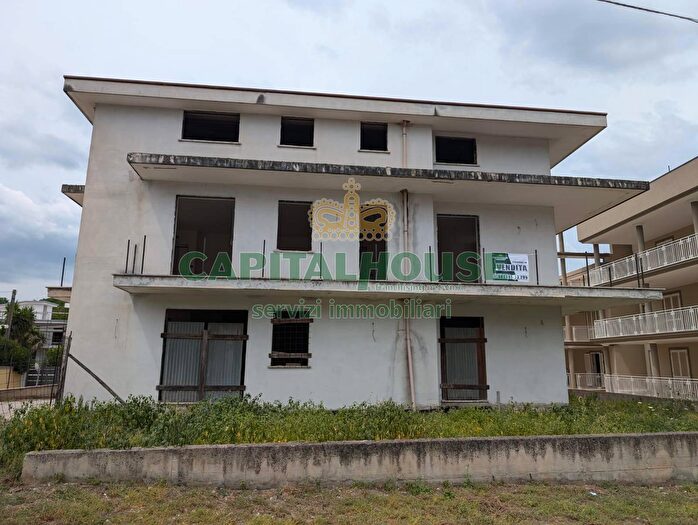 Casa con 12 locali in vendita in Via Rinnovamento, Carbonara Di Nola