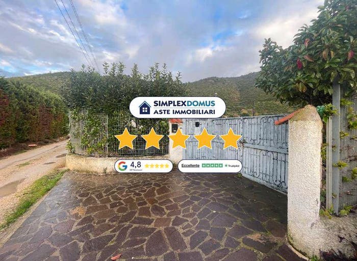Casa quadrilocale in vendita in Via Trano, Sperlonga