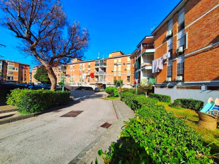Appartamento trilocale in vendita in Viale Traiano, Soccavo, Napoli