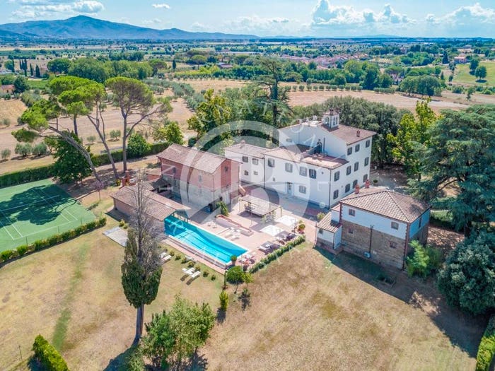 Casa con 6 locali in vendita in Centro, Monte San Savino