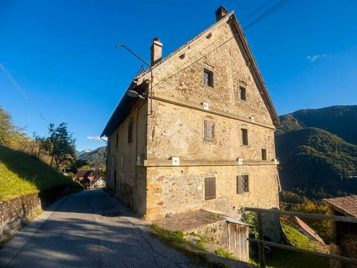 Casa con 5 locali in vendita in Via Cleva di ban, Centro, Ravascletto
