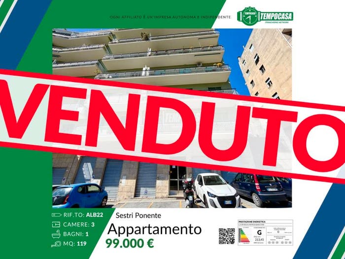 Appartamento quadrilocale in vendita in Via Sant'Alberto, Sestri Ponente, Genova