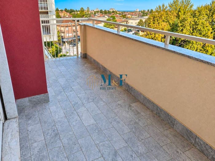 Appartamento trilocale in vendita in Via Cassanese, Segrate Centro, Segrate