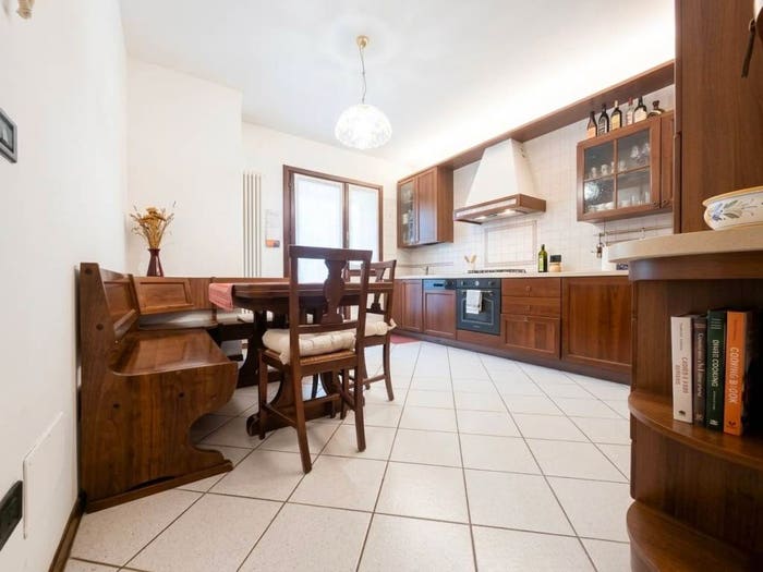 Casa con 6 locali in vendita in Via Silvio Pellico, Dosson, Casier