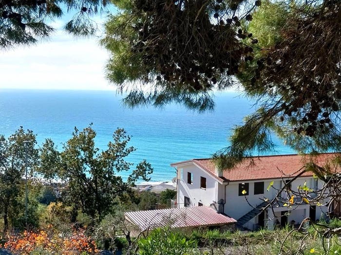Appartamento con 6 locali in vendita in Località San Francesco, Cetraro Marina, Cetraro
