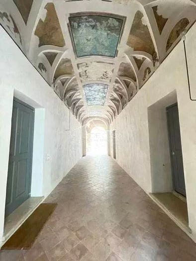 Appartamento bilocale in vendita in via porto, Centro, Mantova