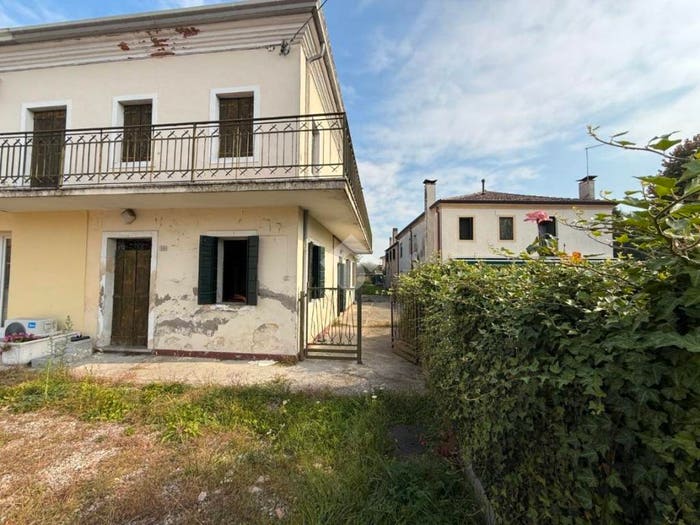 Casa monolocale in vendita in Via Roma, Fossona, Cervarese Santa Croce