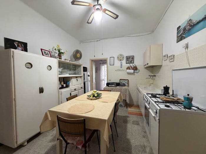 Appartamento trilocale in vendita in Ameglia
