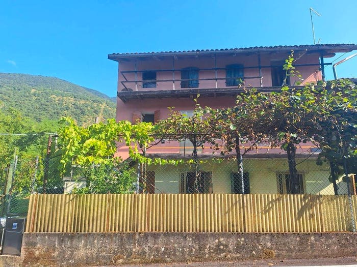 Casa con 5 locali in vendita in Via Piantuzze, Centro, Polcenigo