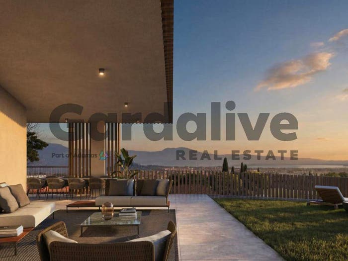 Appartamento con 5 locali in vendita in Via Gazzolo, Centro, Polpenazze del Garda
