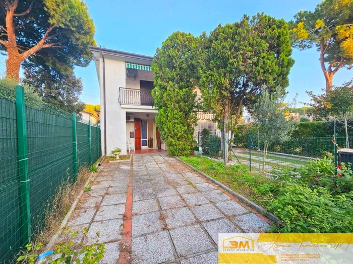 Casa trilocale in vendita in Viale degli Ulivi, Lido degli Estensi, Comacchio