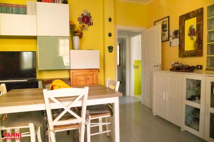Appartamento trilocale in vendita in Via Montanara, Cecina Centro, Cecina