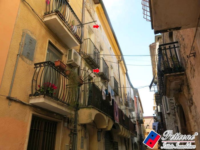 Appartamento con 5 locali in vendita in Via Ludovico Ariosto, Centro, Fondi