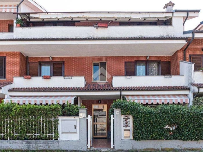 Appartamento bilocale in vendita in Via fenoglio, Centro, Ciriè