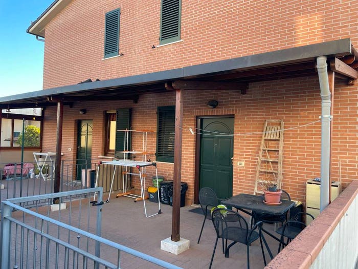 Appartamento con 5 locali in vendita in Via Cassia, Cesa, Marciano della Chiana