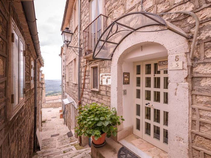 Casa con 6 locali in vendita in Via San Sebastiano, Centro, Ferrazzano