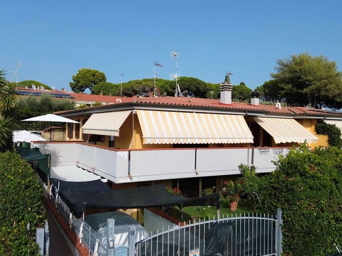 Casa con 6 locali in vendita in Via dei Pioppi, Ovest Campi Alti, Follonica
