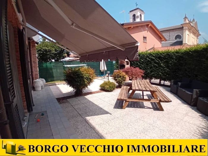 Appartamento trilocale in vendita in Via Municipio, Centro, Castelletto Stura