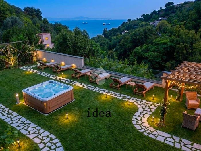 Casa bilocale in vendita in Via Bottaio, Vietri sul Mare