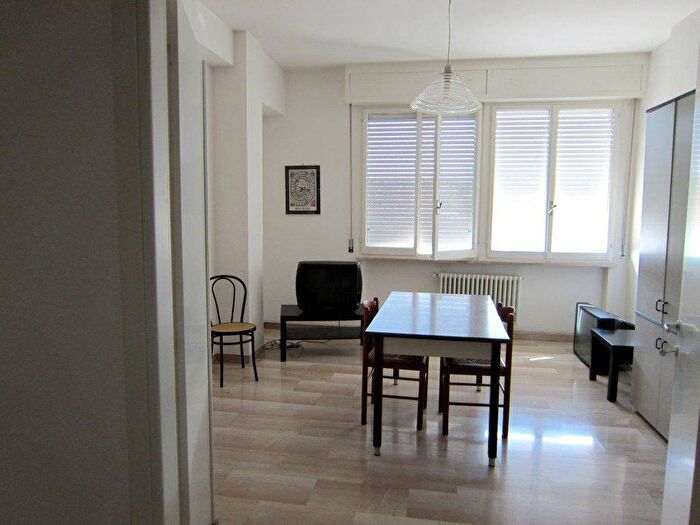 Appartamento quadrilocale in vendita in Piazzale Europa, Regione, Ancona