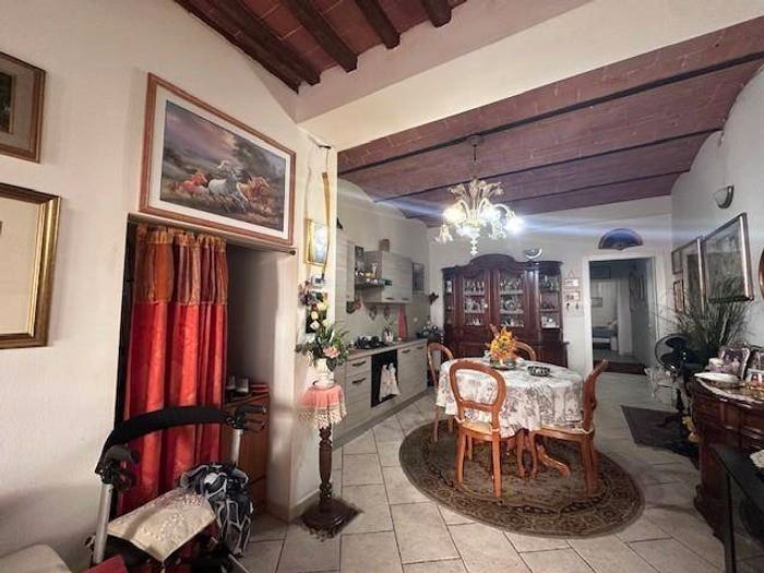 Appartamento trilocale in vendita in Via Roma, Centro, Cascina