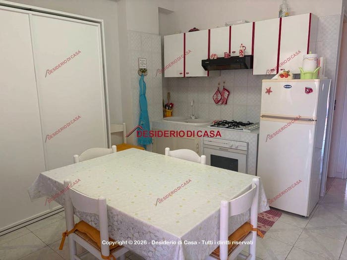 Appartamento trilocale in vendita in Corso Sicilia, Finale, Pollina