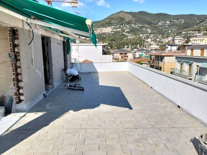 Casa con 5 locali in vendita in Via Leonardo da Vinci, Fenarina Via Neghelli Collina di Ponente, Alassio