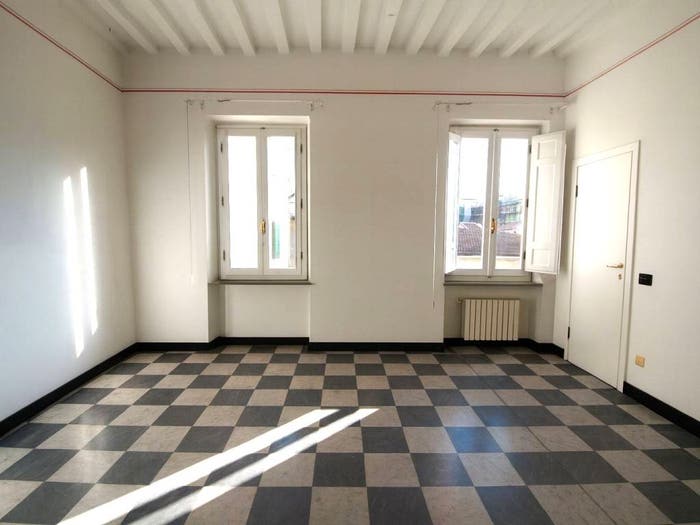 Appartamento con 6 locali in vendita in Lungarno Gambacorti, Sant'Antonio, Pisa
