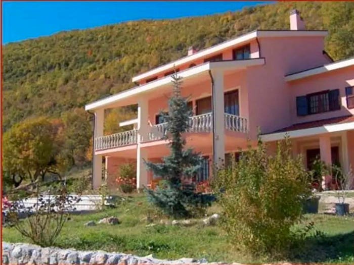 Casa con 6 locali in vendita in Via della Chiesa, Orio Litta