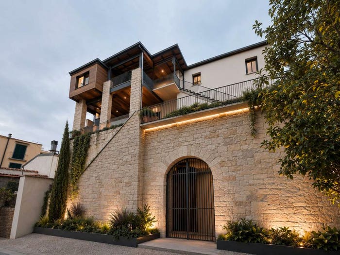 Casa con 6 locali in vendita in Aversa